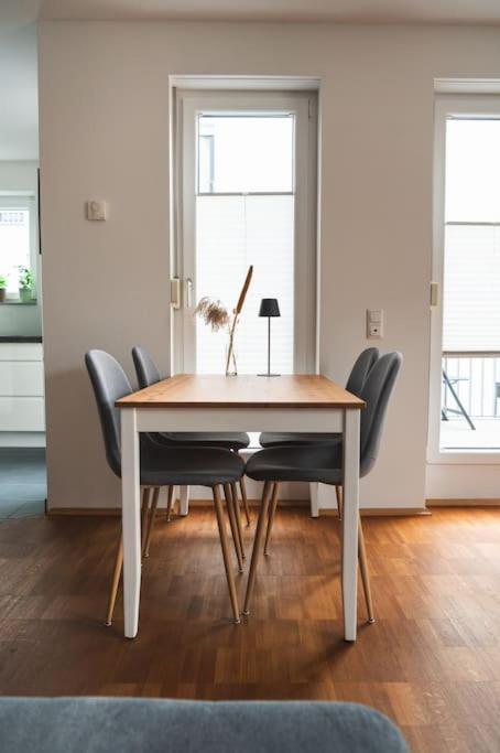 Traumwohnung Im Koelner Sueden Huerth Luaran gambar