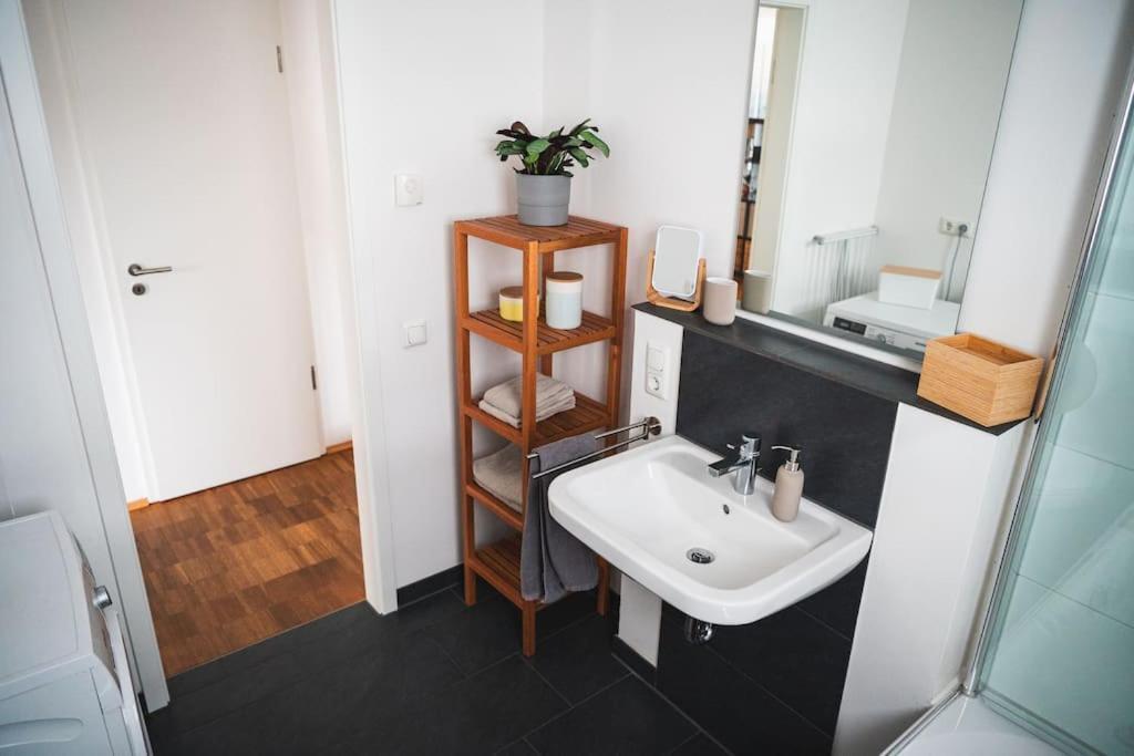 Traumwohnung Im Koelner Sueden Huerth Luaran gambar